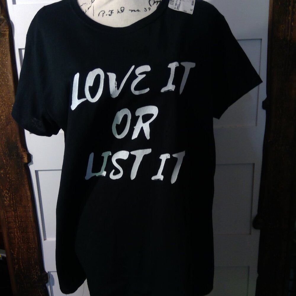 Gildan Women's Black T-Shirt with "Love it or List it" Slogan (Size XL)